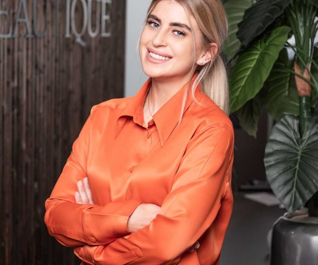 Porträt von Lisa Mayerhofer von Beautique Ulm