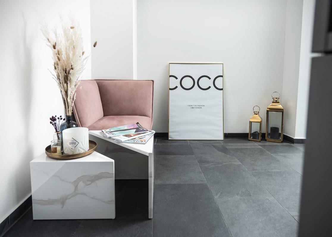 Moderner Wartebereich von Beautique Ulm